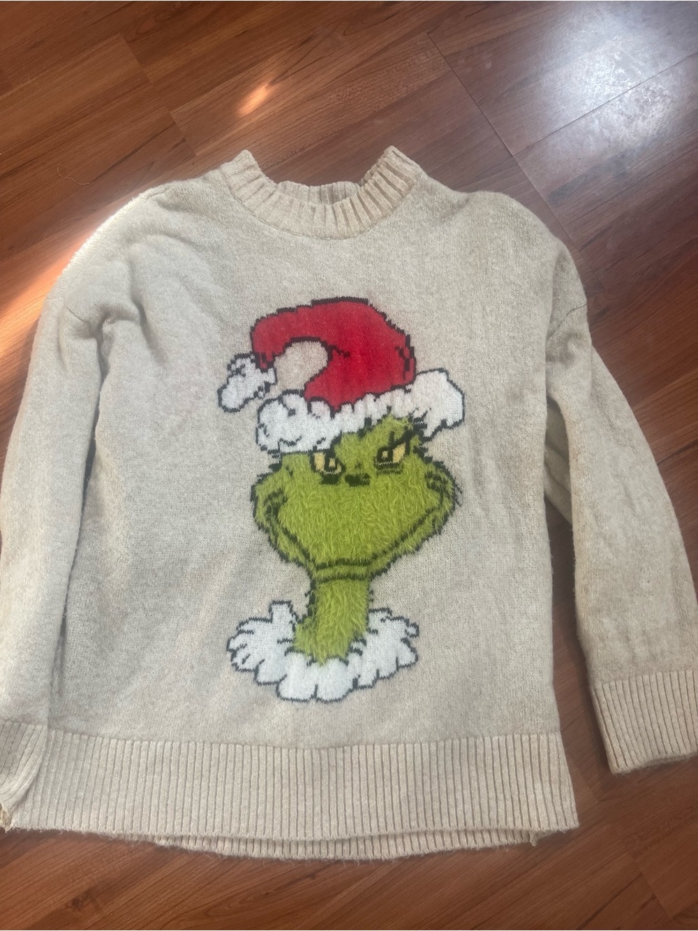American Eagle Outfitters Cream Holiday Grinch Crewneck Sweater